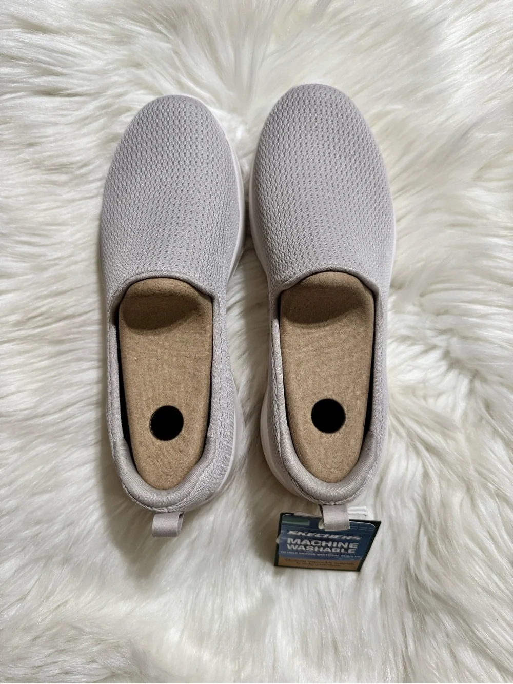 Skechers || Go Walk Joy Aurora